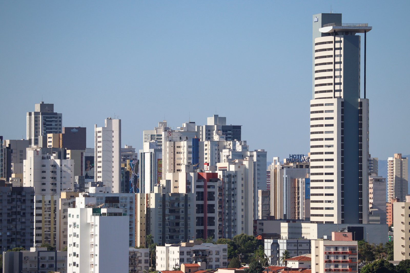 Skyline de Cuiabá, sede da Polícia Civil de Mato Grosso